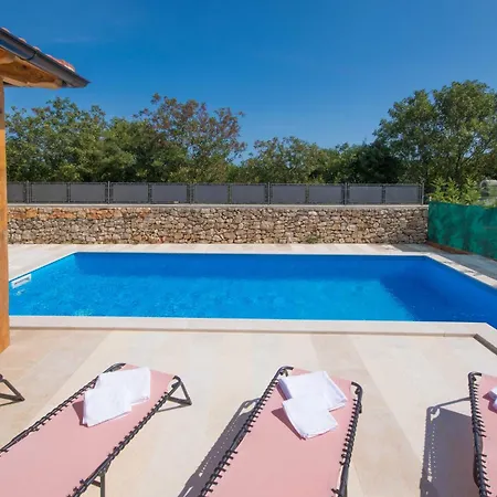 Monkodonja, A Charming Summer Retreat Near * Ρόβινι