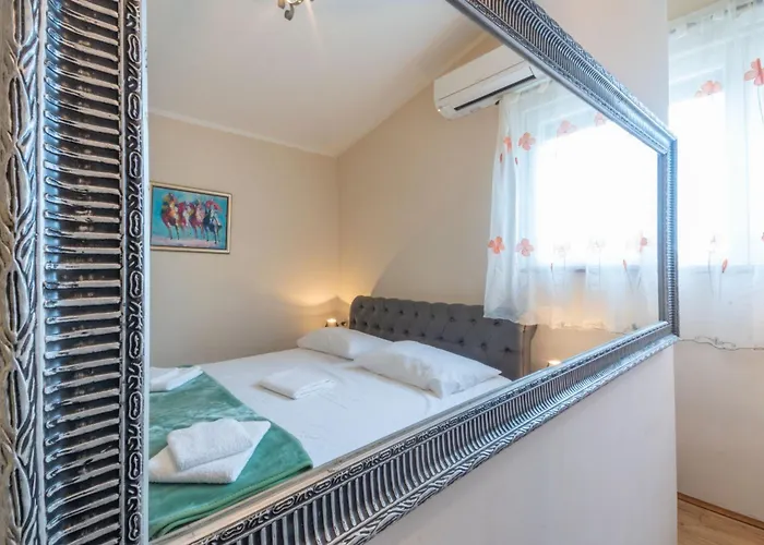 Monkodonja, A Charming Summer Retreat Near Rovigno